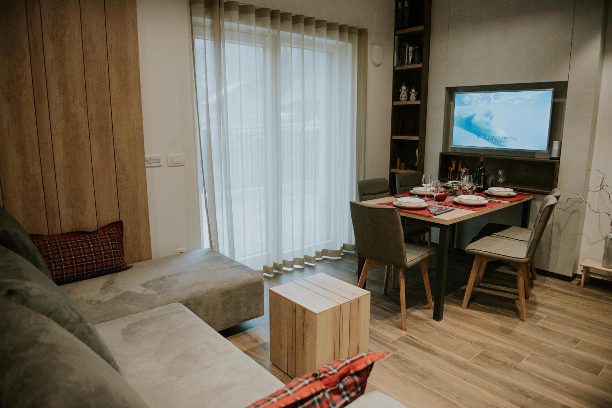 Vila Mojca Apartments Jasna & Jelka Kranjska Gora Room photo